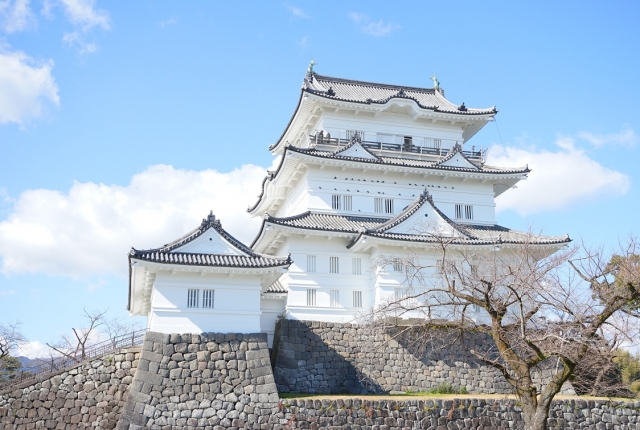 熊野町　しっくい壁　城